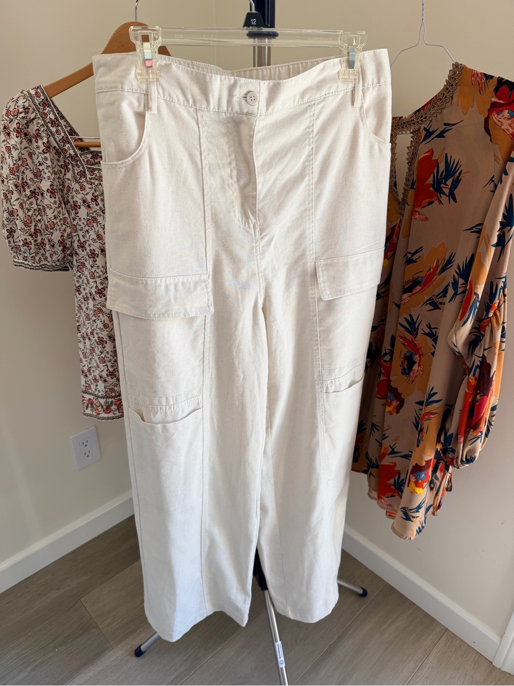 Hunter & Brown like new Cream Elastic-Waist Linen Blend Pants L - Picture 12 of 15